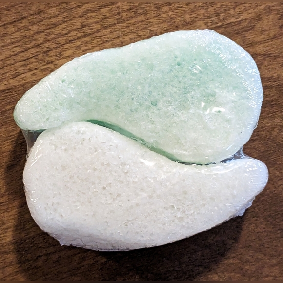 Salted Rose Mani Pedi Treatment Set - Picture 5 of 6